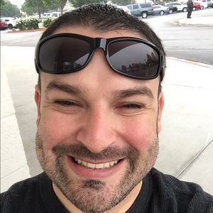 Meet your Posher, Eric